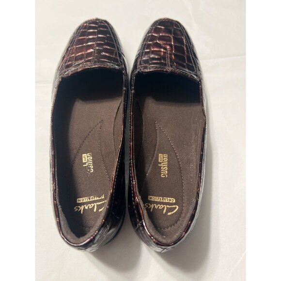 Clarks Metallic Brown Crocodile Print Loafers Size 9 Leather - Picture 8 of 10